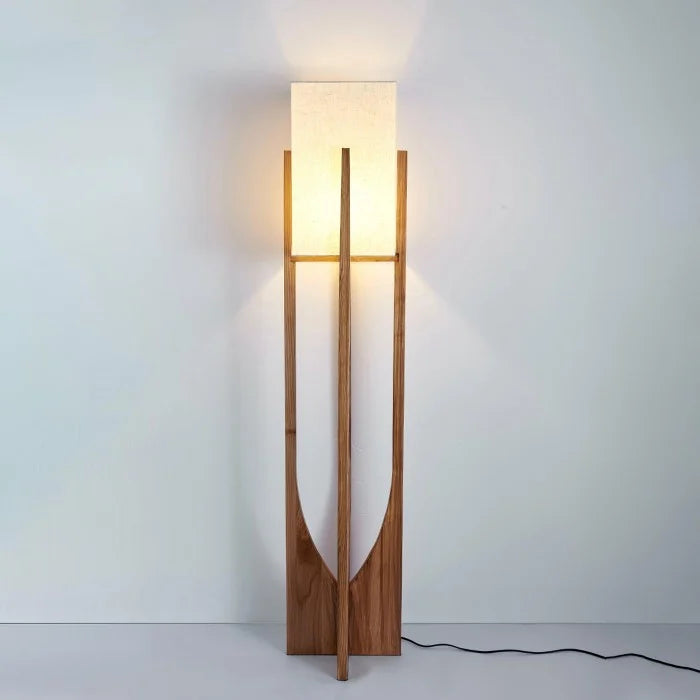 Nogy Kizu Floor Lamp – Sculptural Wood & Linen Light for Serene Interiors